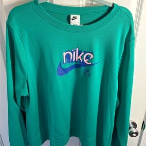 Nike Sportswear Club Women's Teal Crew Neck Sweater plus 1x NWT 90s Barbiecore